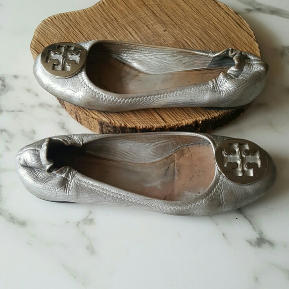 Tori Burch Flats - Picture 5 of 5